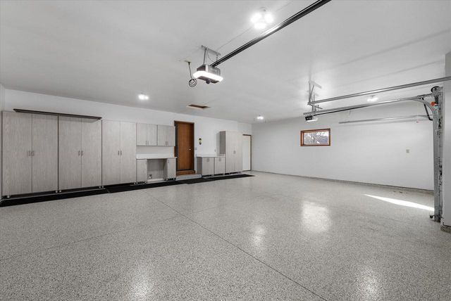 375 Regatta DRIVE, Port Washington, WI 53074