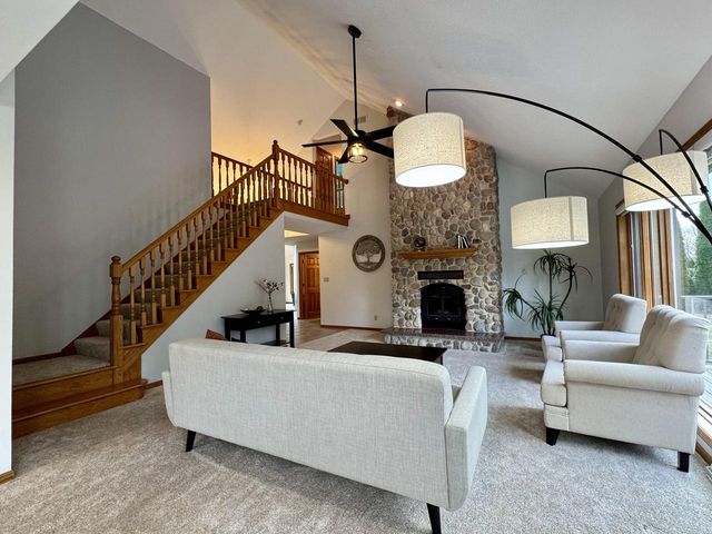 375 Regatta DRIVE, Port Washington, WI 53074