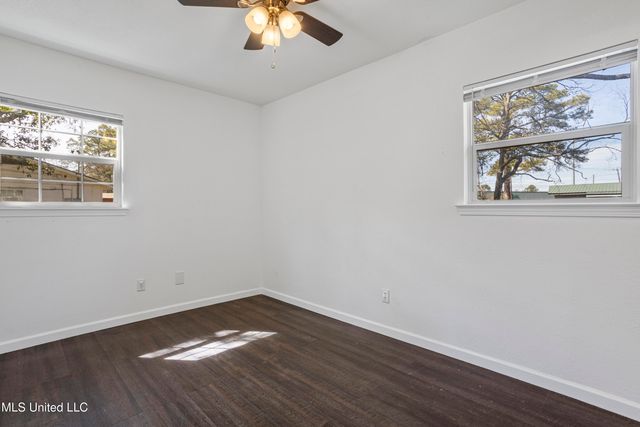 3709 Pineview Drive, Pascagoula, MS 39581