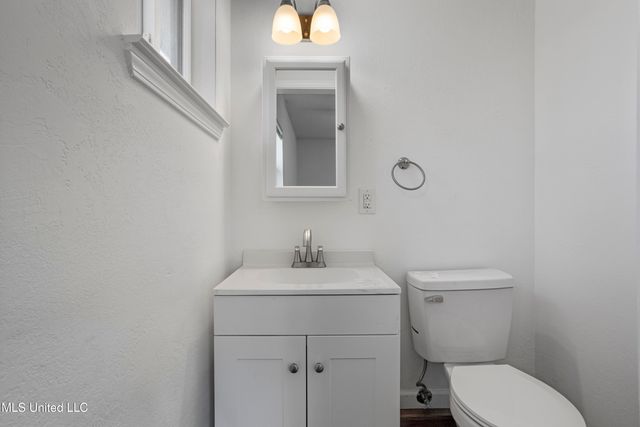 3709 Pineview Drive, Pascagoula, MS 39581