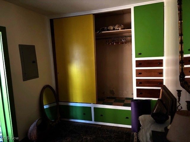 4577 Emerson Road, South Euclid, OH 44121