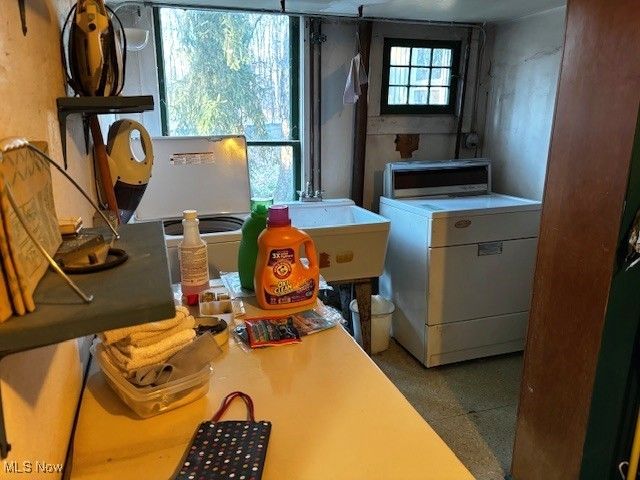 4577 Emerson Road, South Euclid, OH 44121