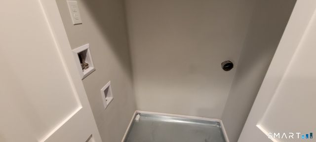 155 Greenwood Avenue B202, Bethel, CT 06801