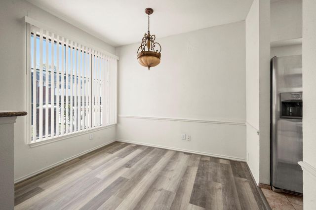 1103 Dulles 202, Stafford, TX 77477