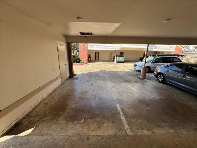 1103 Dulles 202, Stafford, TX 77477