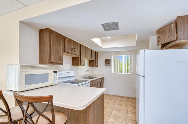 4500 E BAY DRIVE 139, Clearwater, FL 33764