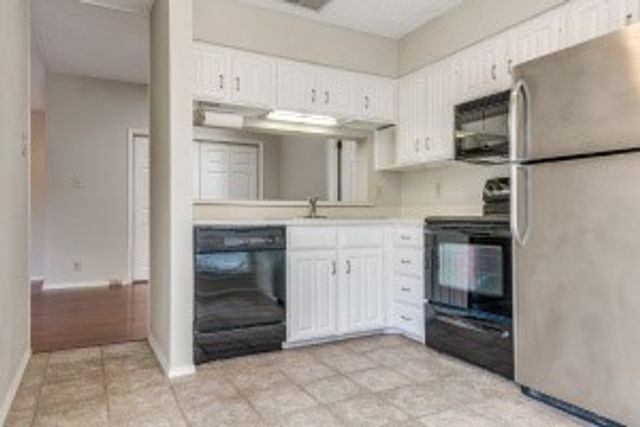 5200 Martel Avenue 33C, Dallas, TX 75206