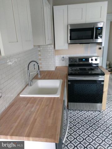 807 MERLIN ST, Bristol, PA 19007