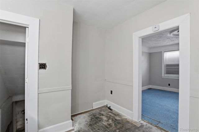 16188 Lawton Street, Detroit, MI 48221