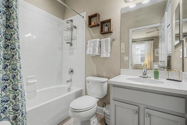 6944 ROCKY CANYON WAY, Tampa, FL 33625
