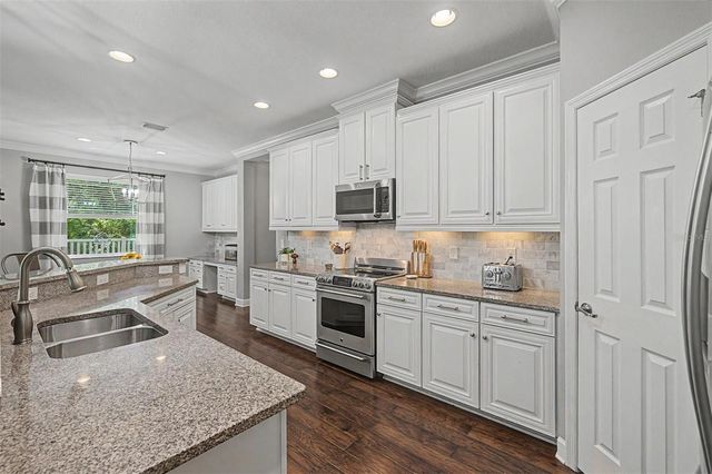 6944 ROCKY CANYON WAY, Tampa, FL 33625