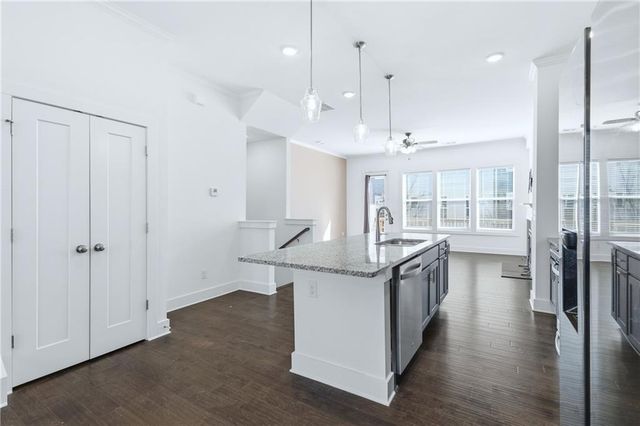 2159 Colvin NW Court, Atlanta, GA 30318