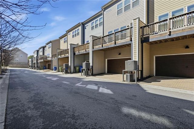 2159 Colvin NW Court, Atlanta, GA 30318