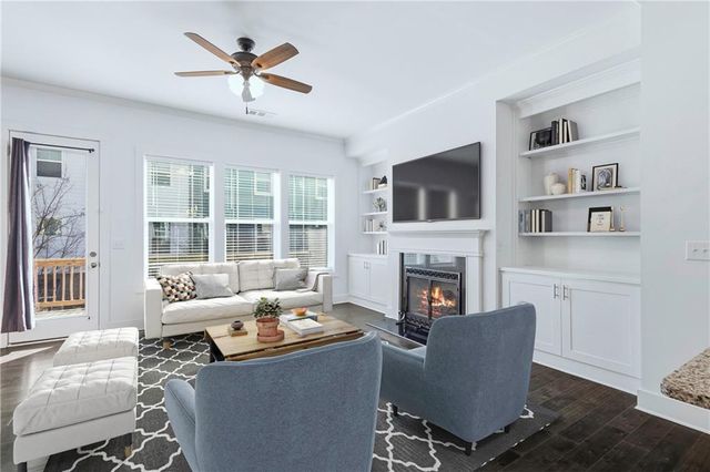 2159 Colvin NW Court, Atlanta, GA 30318