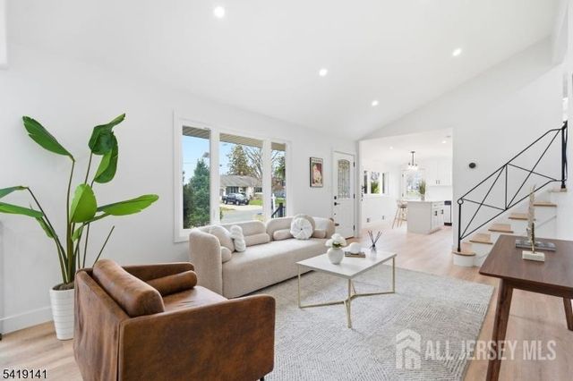 317 Ledden Terrace, South Plainfield, NJ 07080