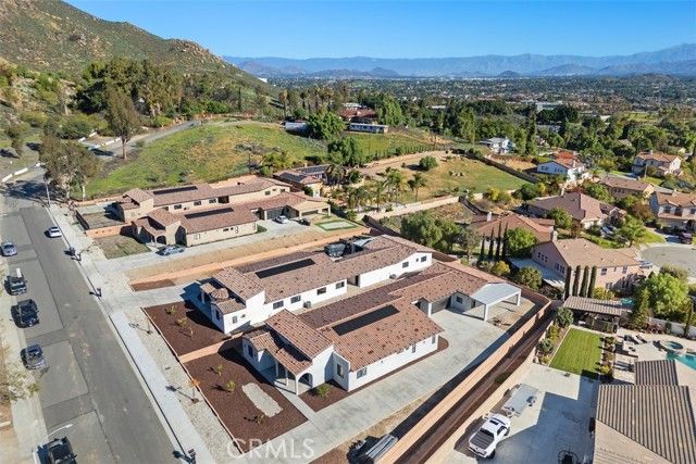 4477 Gilchrist Drive, Riverside, CA 92505