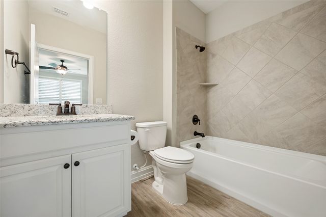 700 Freedom Lane, Little Elm, TX 76227