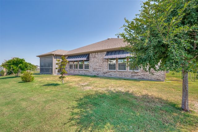 700 Freedom Lane, Little Elm, TX 76227