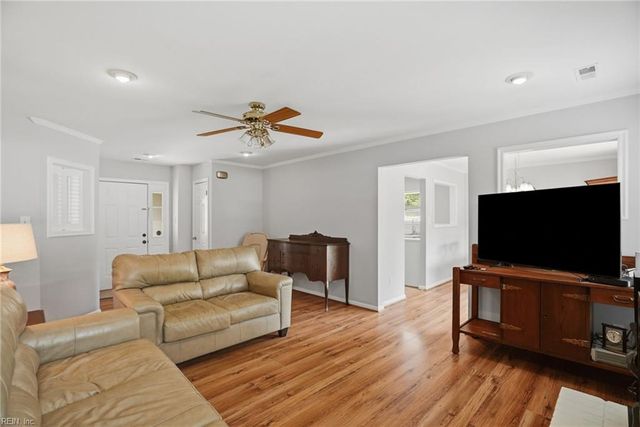 3408 Winterhawk CT, Chesapeake, VA 23323