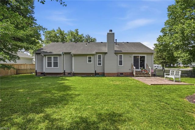 3408 Winterhawk CT, Chesapeake, VA 23323