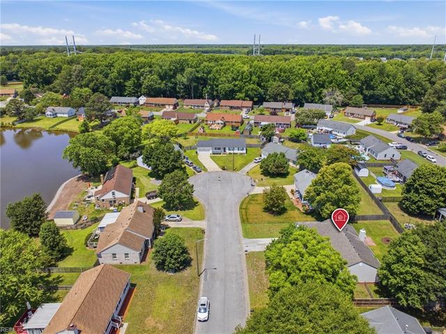 3408 Winterhawk CT, Chesapeake, VA 23323