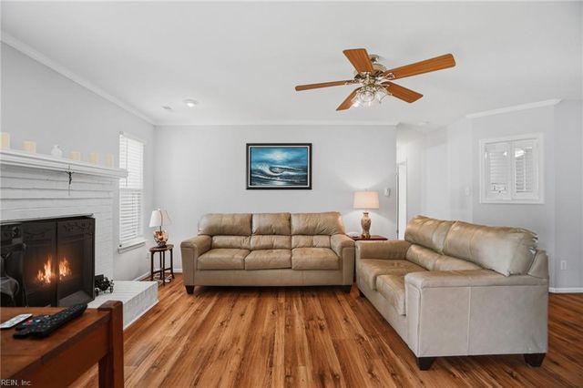 3408 Winterhawk CT, Chesapeake, VA 23323