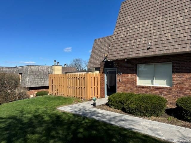 28 Laudaten Way, Warwick, NY 10990