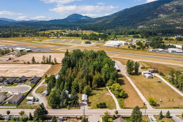 2413 N Boyer Ave, Sandpoint, ID 83864
