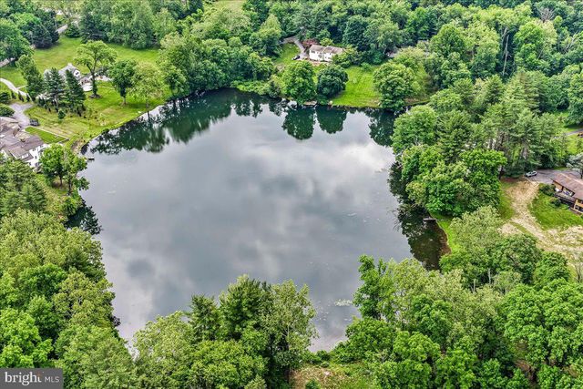 70 HEYBURN RD, Chadds Ford, PA 19317