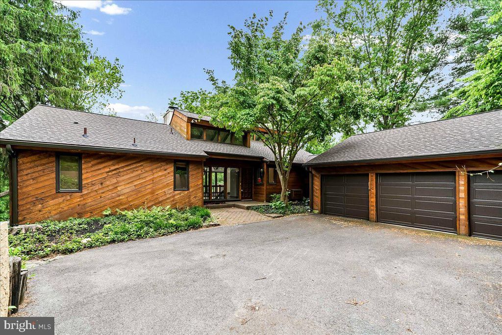 70 HEYBURN RD, Chadds Ford, PA 19317