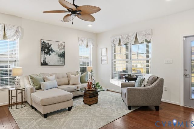 6811 Southwalk Hts, Moseley, VA 23120