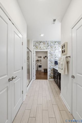 6811 Southwalk Hts, Moseley, VA 23120