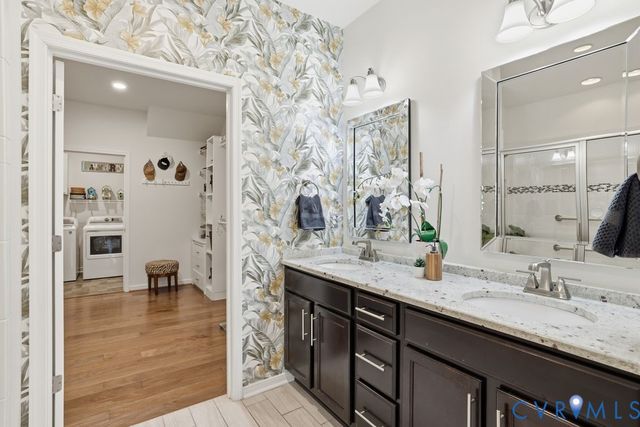 6811 Southwalk Hts, Moseley, VA 23120