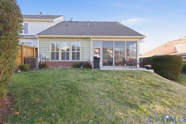 6811 Southwalk Hts, Moseley, VA 23120