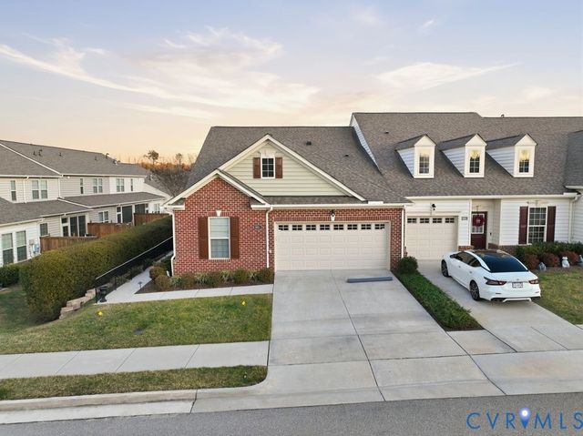 6811 Southwalk Hts, Moseley, VA 23120