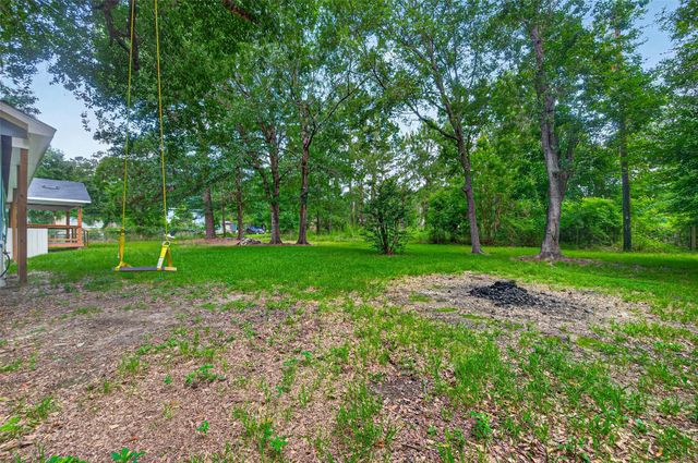 127 Pine Wood, Trinity, TX 75862