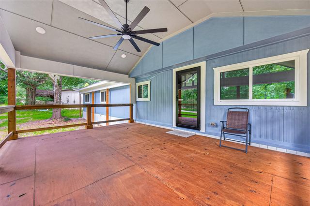 127 Pine Wood, Trinity, TX 75862