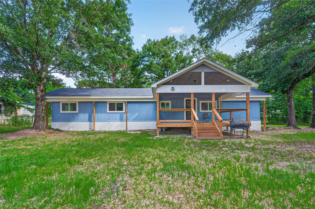 127 Pine Wood, Trinity, TX 75862