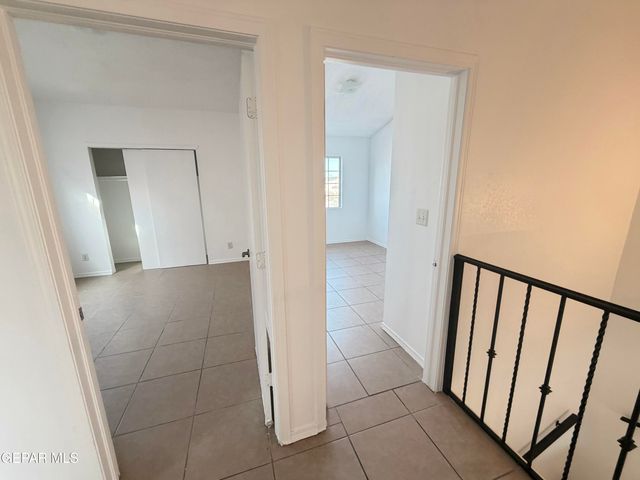 10268 VALLE DEL SOL Drive, El Paso, TX 79924