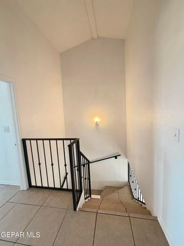 10268 VALLE DEL SOL Drive, El Paso, TX 79924