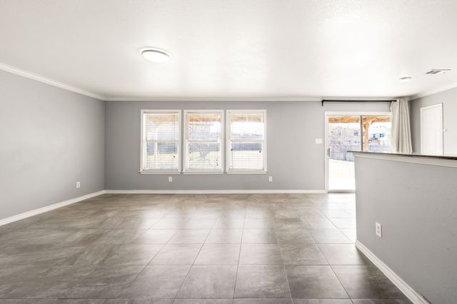 603 Sotogrande Street, Grand Prairie, TX 75051