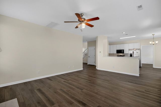 178 Thousand Oaks Circle, Goose Creek, SC 29445