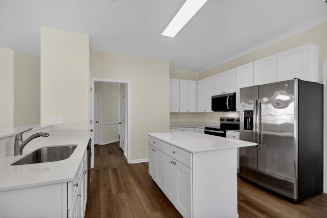 178 Thousand Oaks Circle, Goose Creek, SC 29445