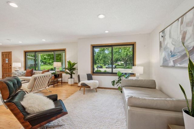 7329 Ridgeway Road, Golden Valley, MN 55427