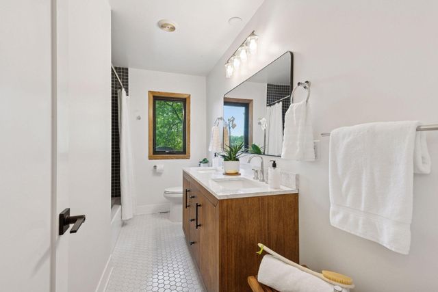 7329 Ridgeway Road, Golden Valley, MN 55427