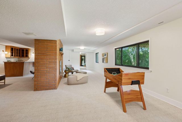 7329 Ridgeway Road, Golden Valley, MN 55427