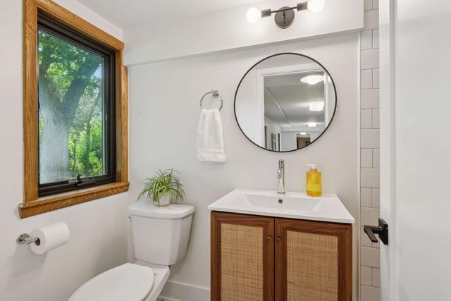 7329 Ridgeway Road, Golden Valley, MN 55427