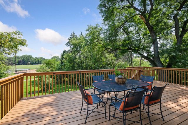 7329 Ridgeway Road, Golden Valley, MN 55427