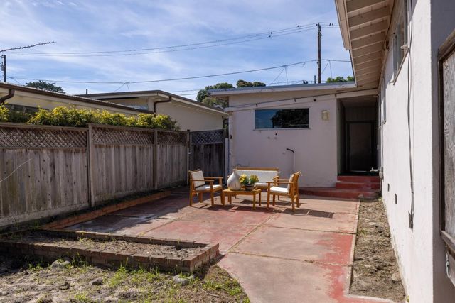 662 Oak Street, Monterey, CA 93940