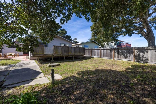 662 Oak Street, Monterey, CA 93940